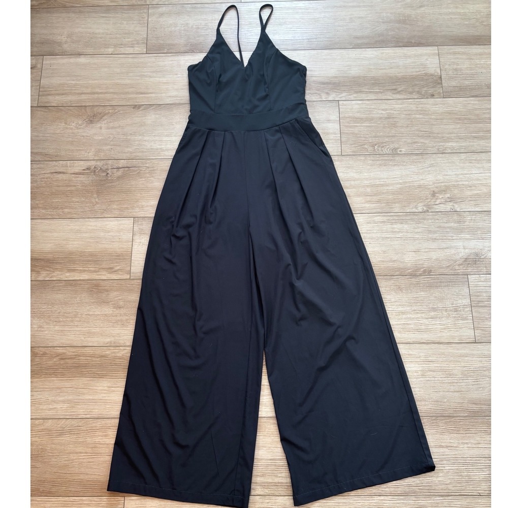 Halara Black Wide Leg V-Neck Strappy Back Jumpsuit with Pockets Size M